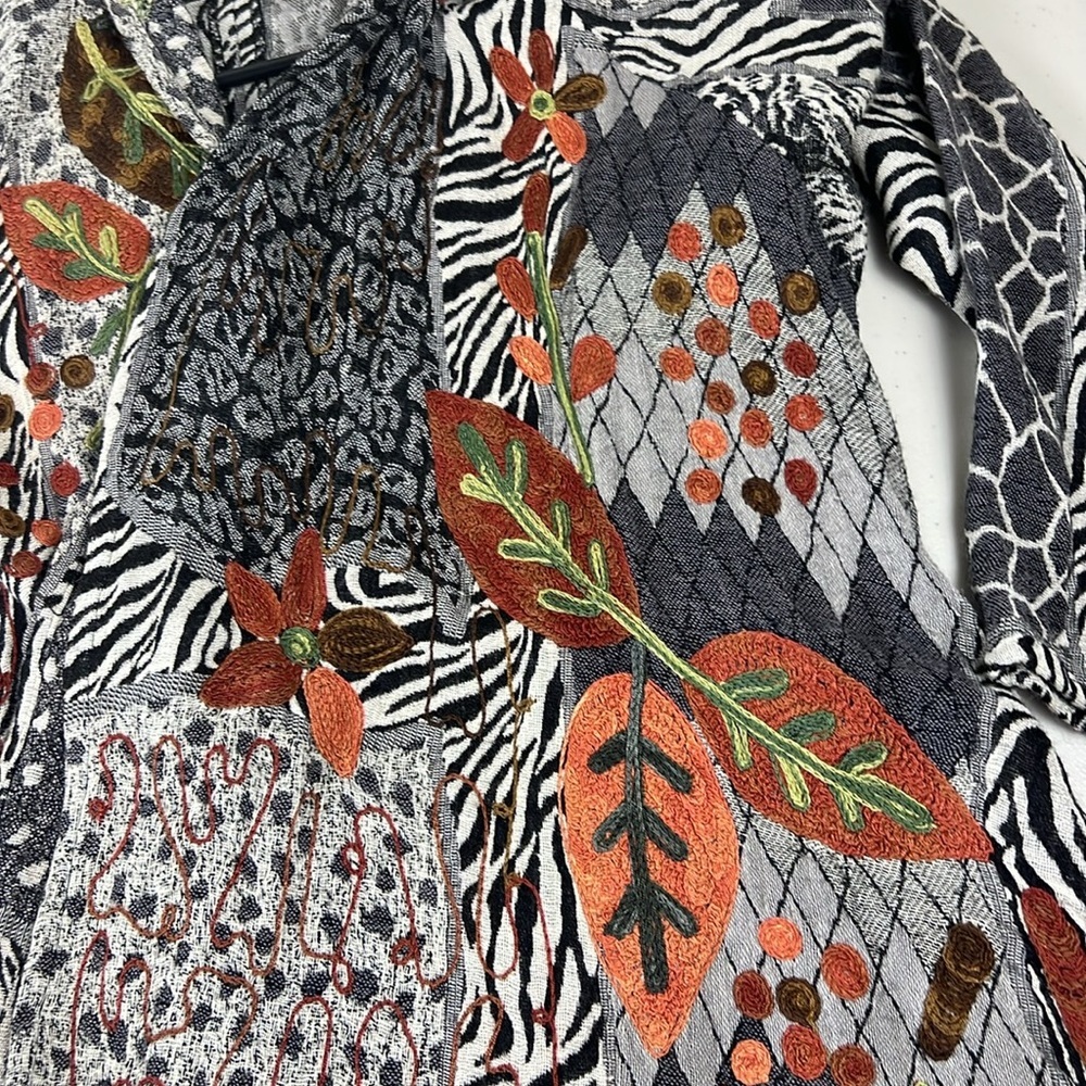 Soft Surroundings Jacket Cardigan Size L/XL Embroidered Open Front Animal Leaf - Picture 5 of 16